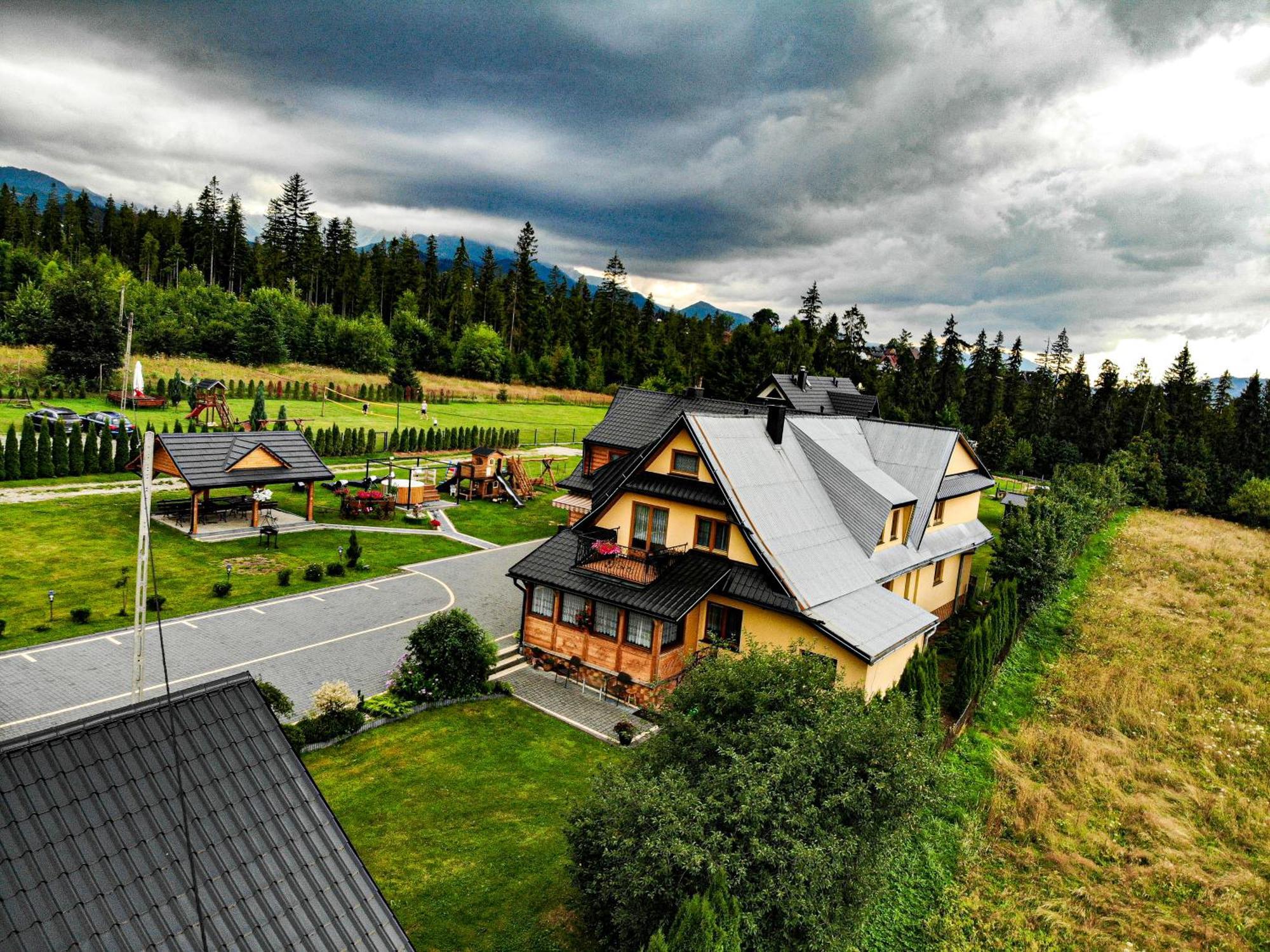 Gosciniec Kukulka Z Jacuzzi Panzió Zakopane Kültér fotó